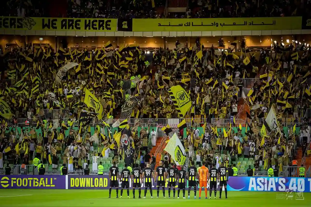 تعليق جستنيه على تيفو جماهير الاتحاد السعودي أمام الأهلي