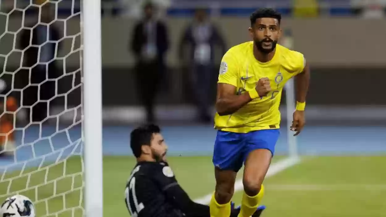 نادي الاتحاد يظفر بعبد الإله العمري رسميًا على سبيل الإعارة من النصر