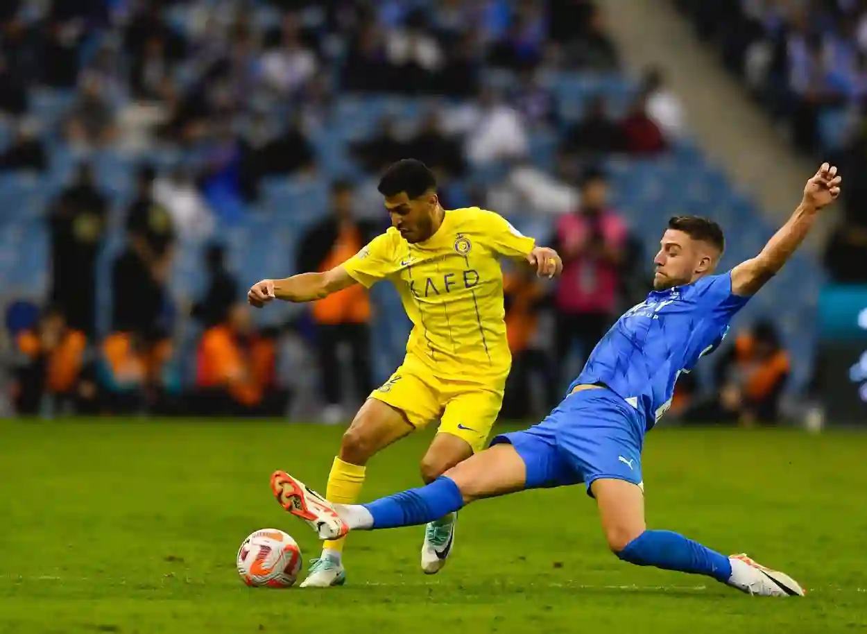 الهلال السعودي وغريمه النصر في كأس السوبر