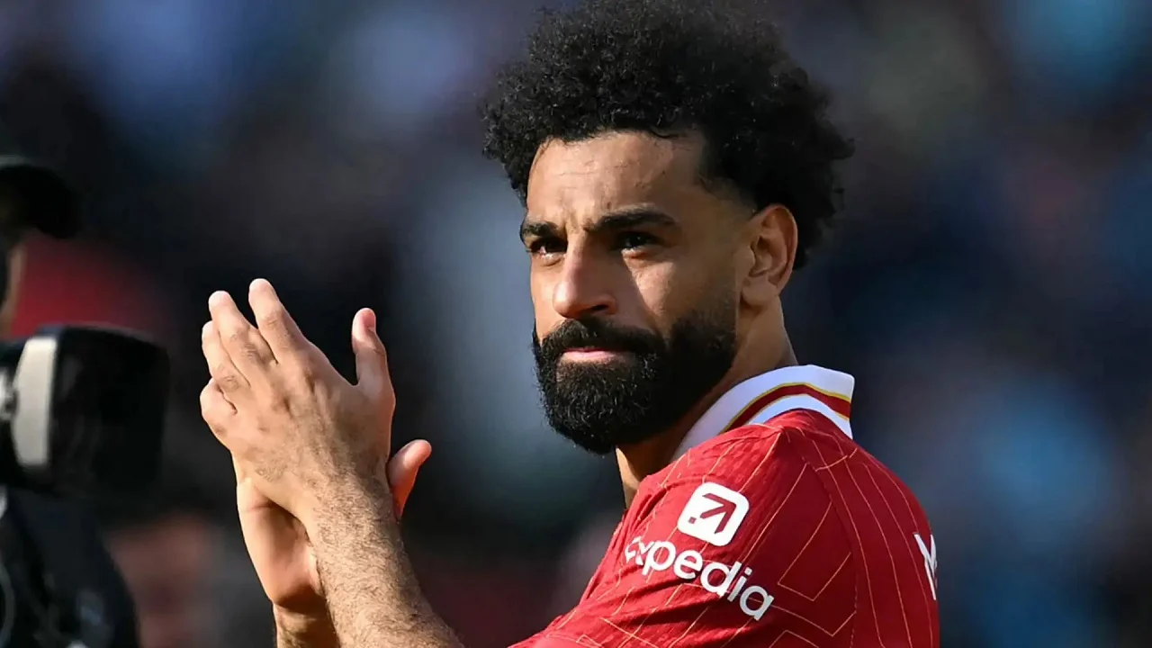 هذا هو موعد انتقال محمد صلاح إلى دوري روشن