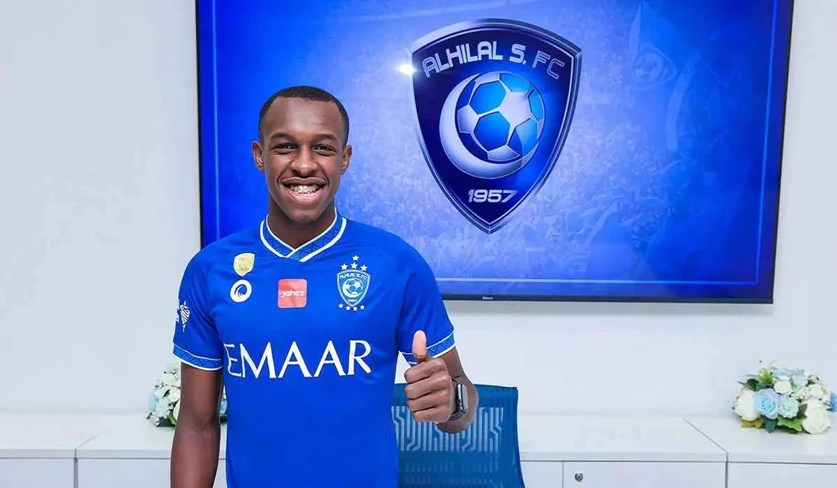 الهلال يستعد لملاقاة الأهلي في نصف نهائي كأس السوبر السعودي بعد حل أزمة عبد الحميد