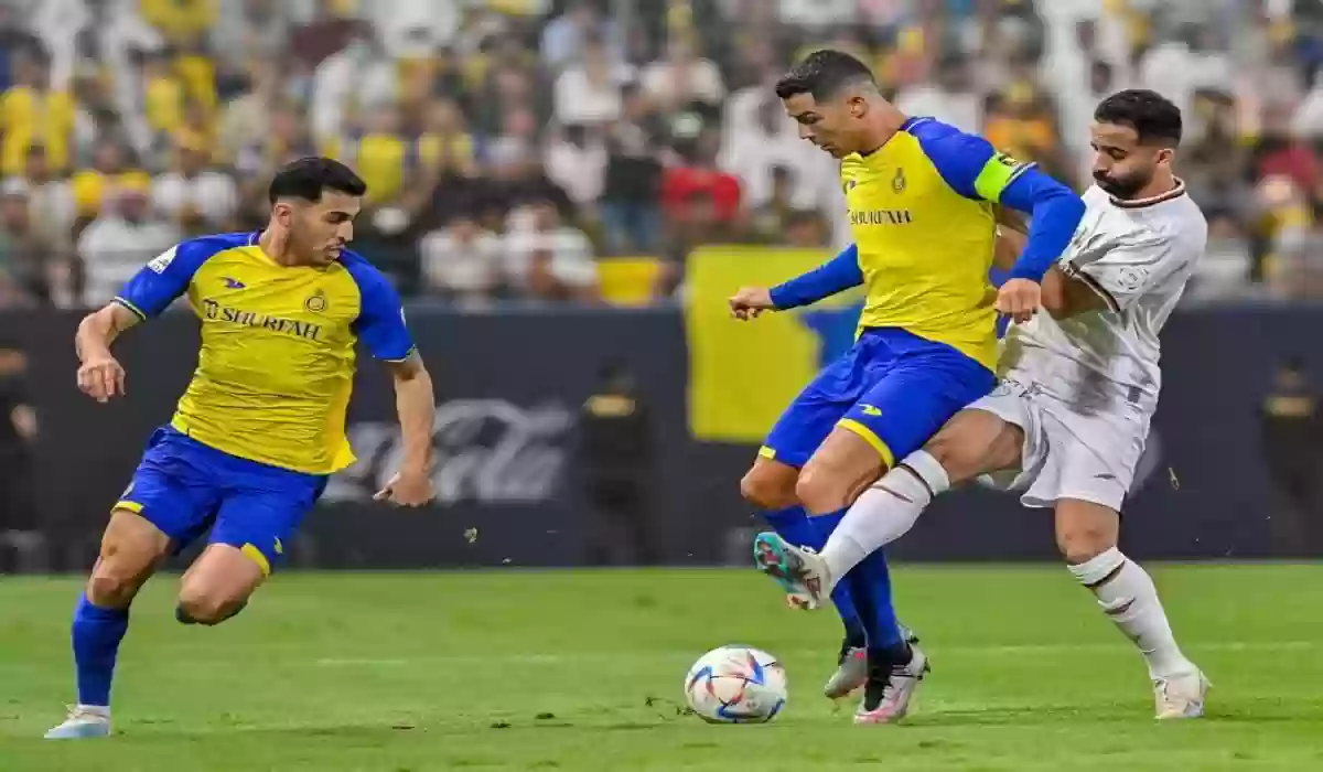 دائرة الحكام تفجر مفاجأة من العيار الثقيل بشأن الهلال النصر