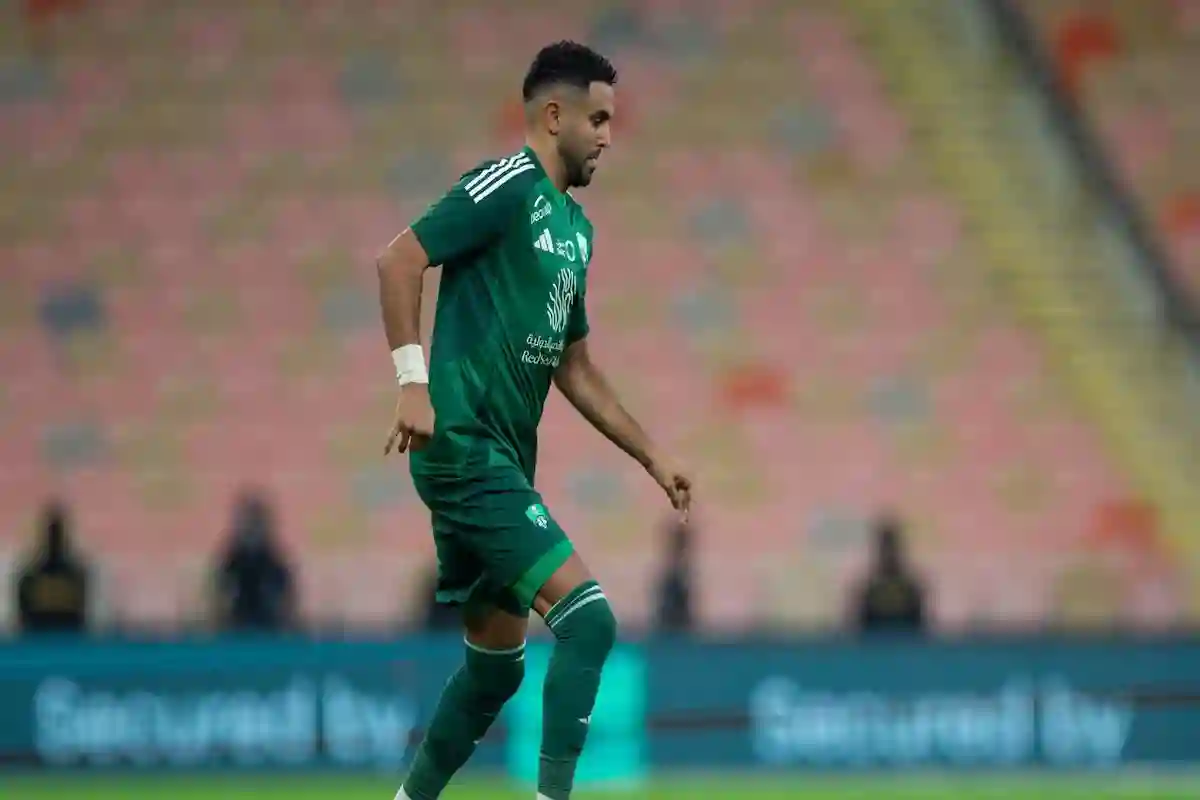 نجم الأهلي السعودي رياض محرز يحذر الهلال والنصر في أبطال آسيا