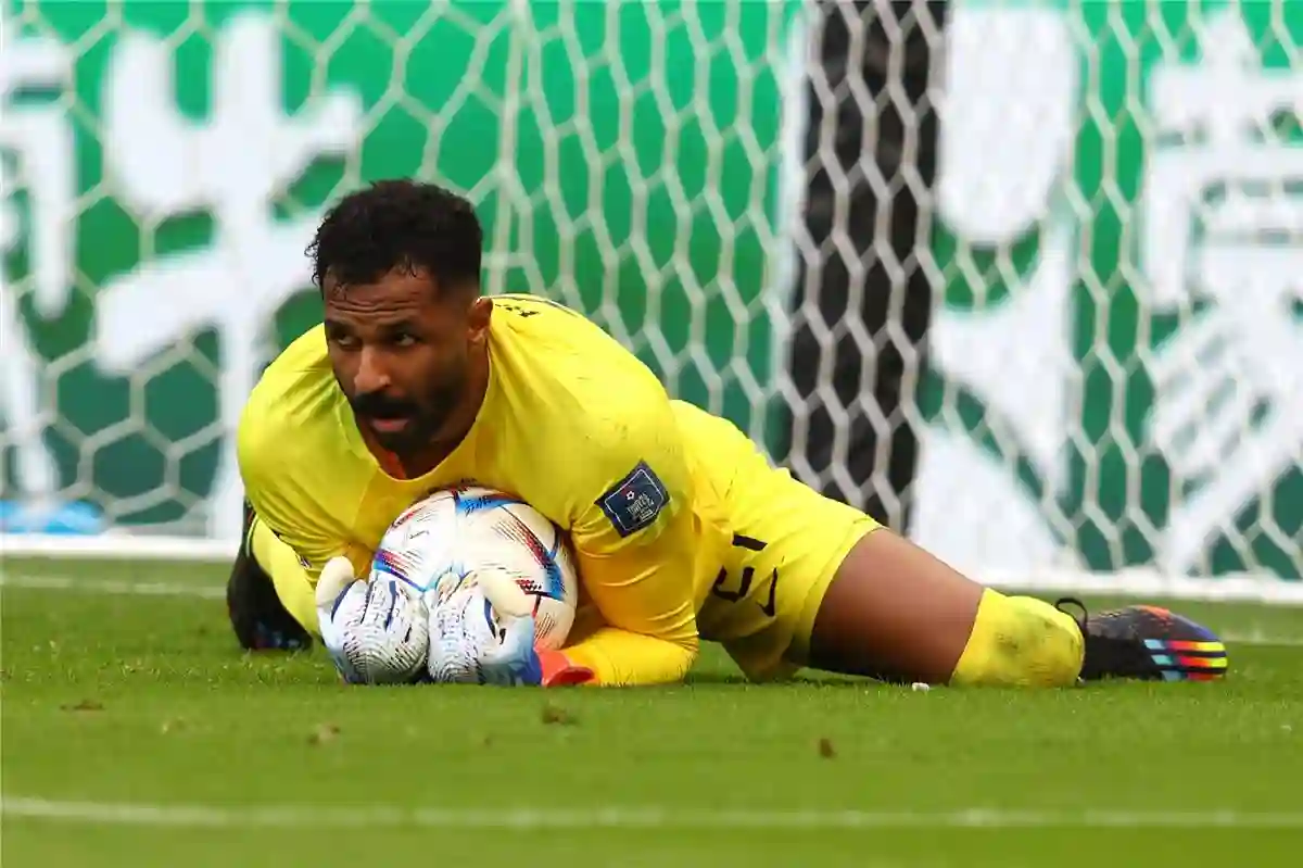 صدمة مدوية للهلال.. غياب مطول لنجم الهلال عن الملاعب