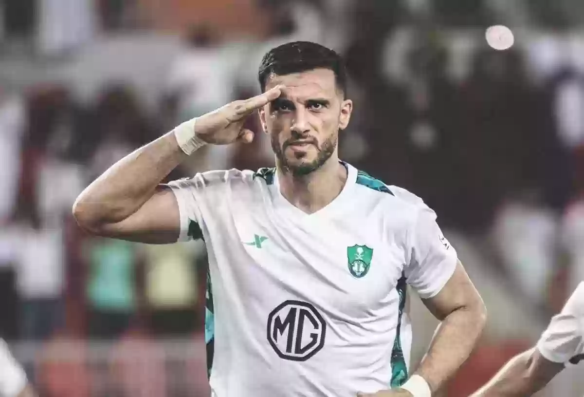 رد الجميل من الأهلي السعودي إلى عمر السومة