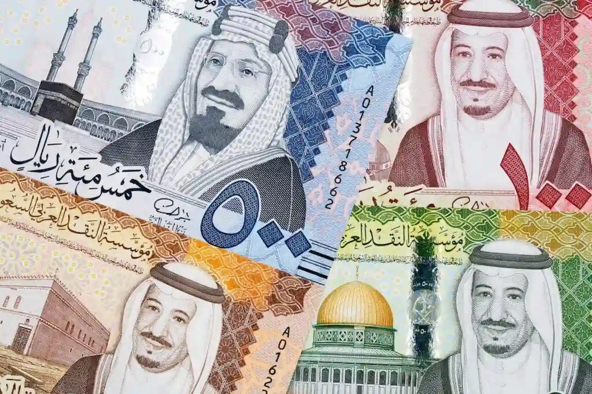 للمسافرين للعمرة.. سعر الريال السعودي مقابل الجنيه المصري اليوم 18 يناير