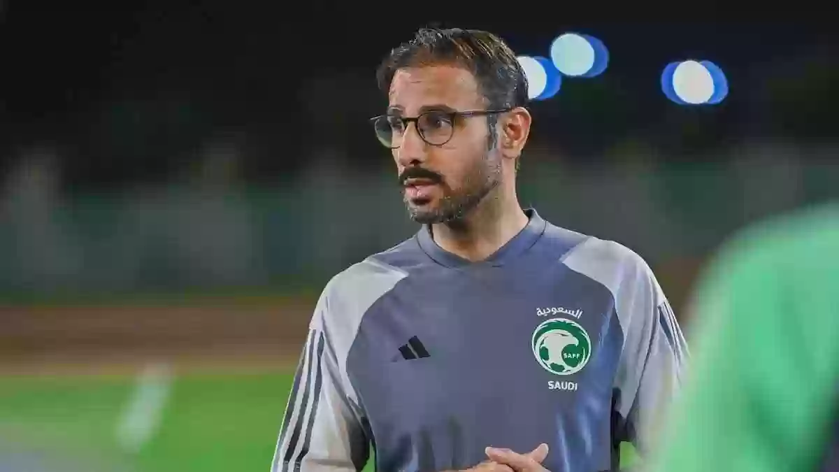 الشهري يعلق على عدم تعيينه في الجهاز الفني لنادي النصر بقيادة بيولي