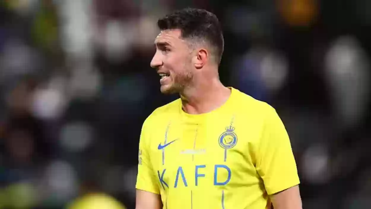 العنزي.. النصر يعاني إداريًا والجماهير تدفع الثمن