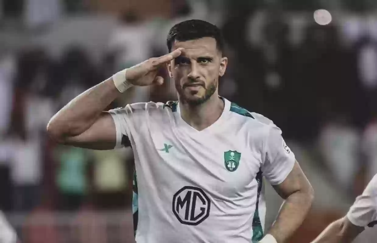 خلال الميركاتو الصيفي هذا اللاعب يعود إلى دوري روشن السعودي