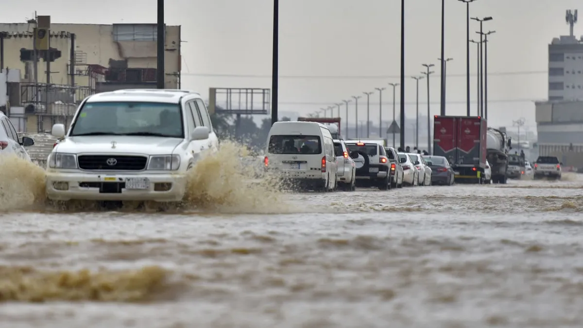 طقس صعب على مناطق السعودية