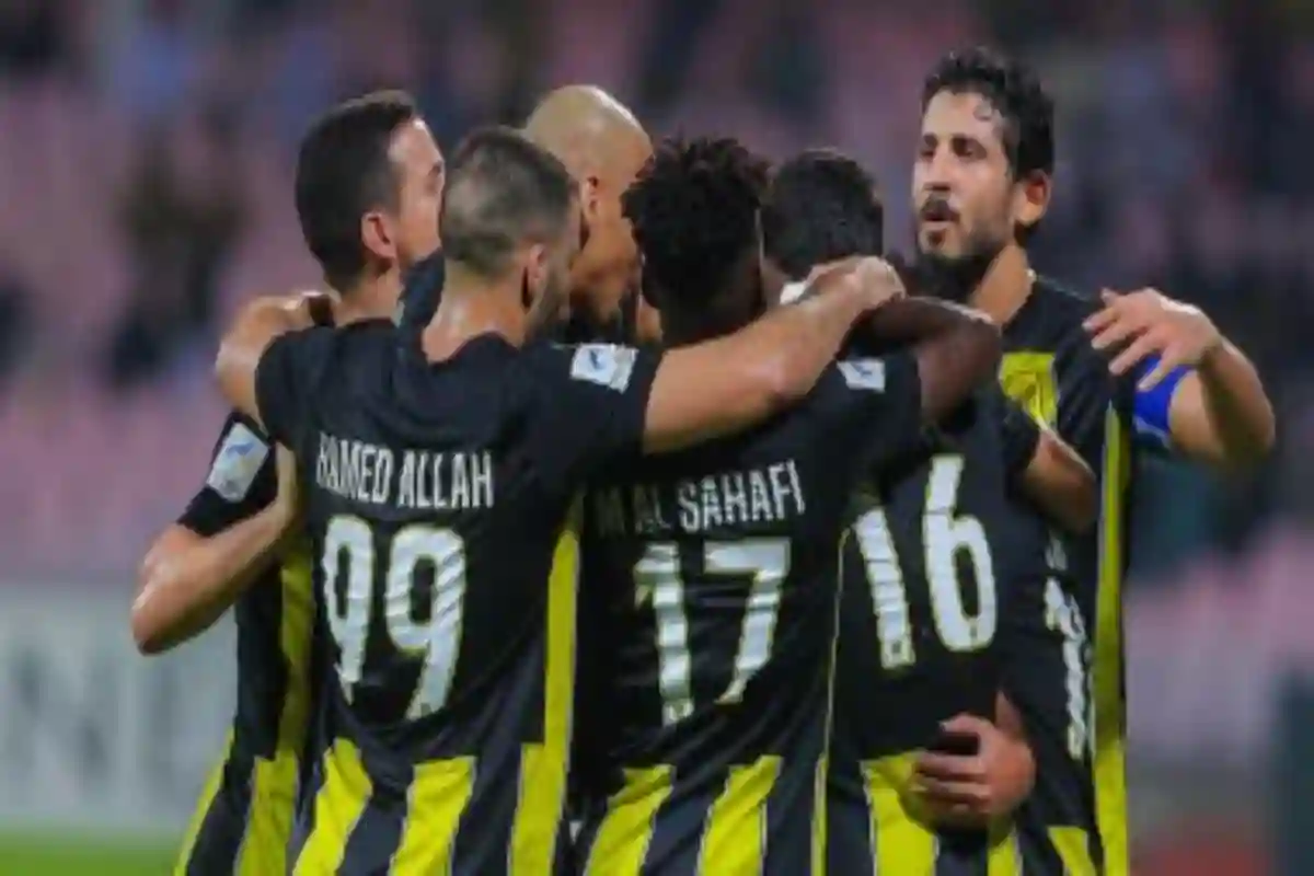 الاتحاد يستهدف صدارة الدوري أمام ضمك في مباراة اليوم 