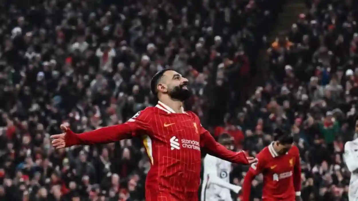 محمد صلاح قد يرتدي قميص الهلال بجانب ليفربول.. فيفا تفتح باب الانتقالات الاستثنائية